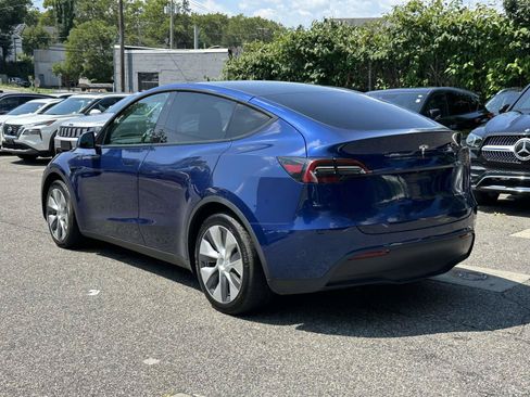 Used 2021 Tesla Model Y Long Range AWD/4WD image 5