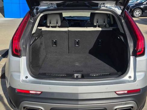 Used 2022 Cadillac XT4 Premium Luxury w/ Safety Alert Package image 9