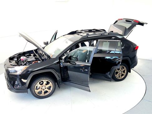 Certified 2024 Toyota RAV4 AWD Hybrid image 22