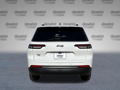 New 2026 Jeep Grand Cherokee L 2WD image 7