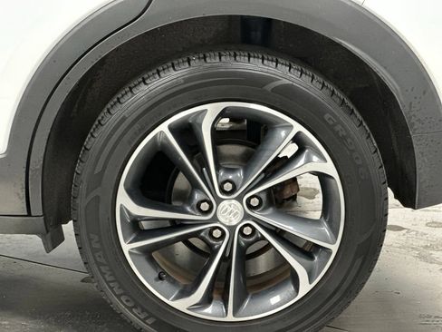 Used 2020 Buick Encore GX Select FWD image 23