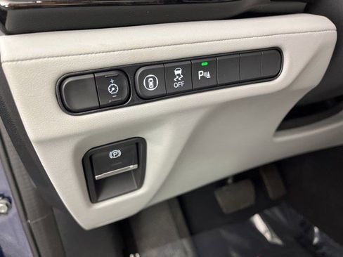 Used 2023 Acura MDX SH-AWD w/ Technology Package image 28