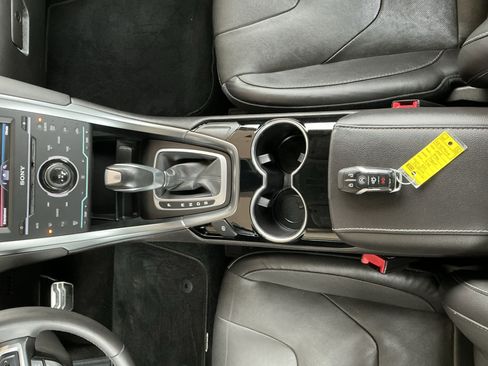 Used 2015 Ford Fusion Titanium image 11