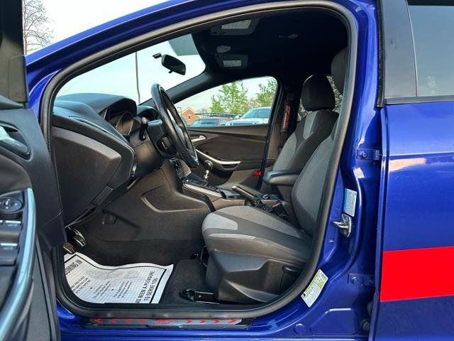 Used 2014 Ford Focus ST FWD image 11