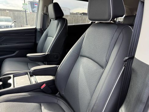 Used 2026 Honda Odyssey Elite image 18
