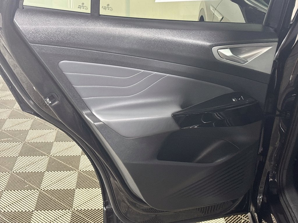 Certified 2023 Volkswagen ID.4 Pro S RWD image 21