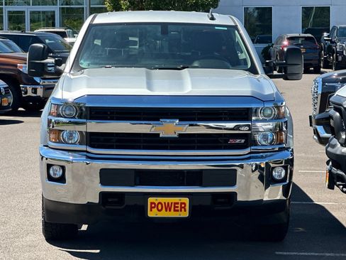 Used 2016 Chevrolet Silverado 2500 LT w/ LT Convenience Package AWD/4WD image 9