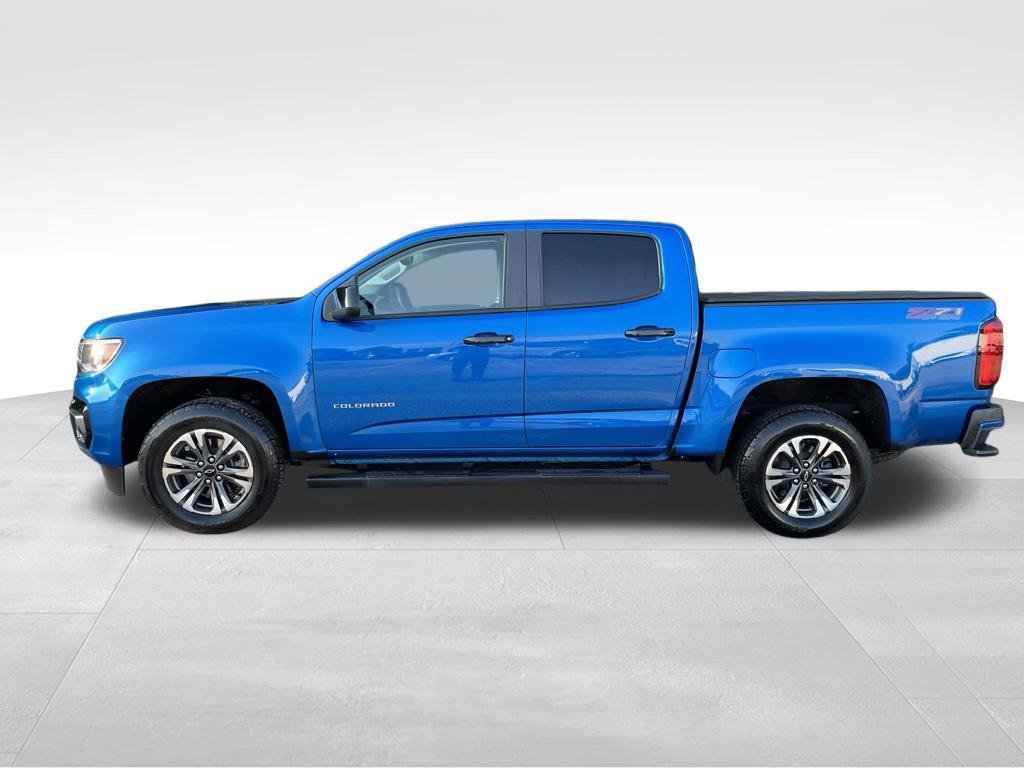 Used 2022 Chevrolet Colorado Z71 w/ Trail Boss Package AWD/4WD image 2