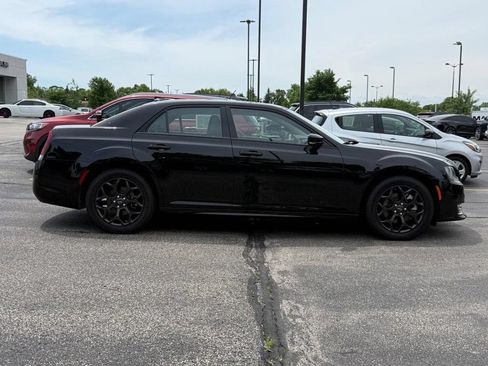 Used 2023 Chrysler 300 Touring L w/ Popular Equipment Group AWD/4WD image 2