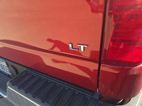 Used 2024 Chevrolet Silverado 1500 LT image 13