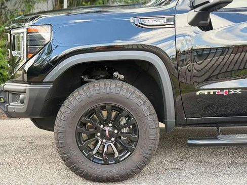 Used 2023 GMC Sierra 1500 AT4X AWD/4WD image 46
