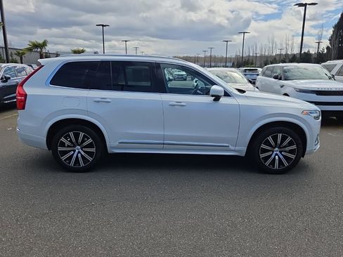 Certified 2025 Volvo XC90 B5 Core AWD/4WD image 9