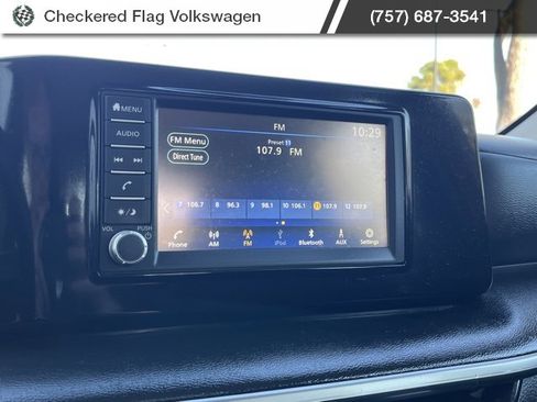 Used 2025 Nissan Kicks S image 35