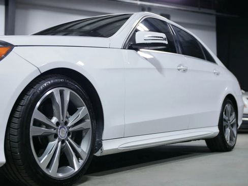 Used 2014 Mercedes-Benz E 350 Sedan w/ Premium 1 Package image 7