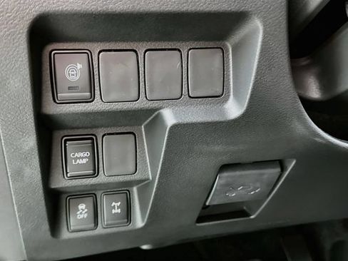 Used 2026 Nissan Frontier PRO-4X w/ Tow Package AWD/4WD image 21