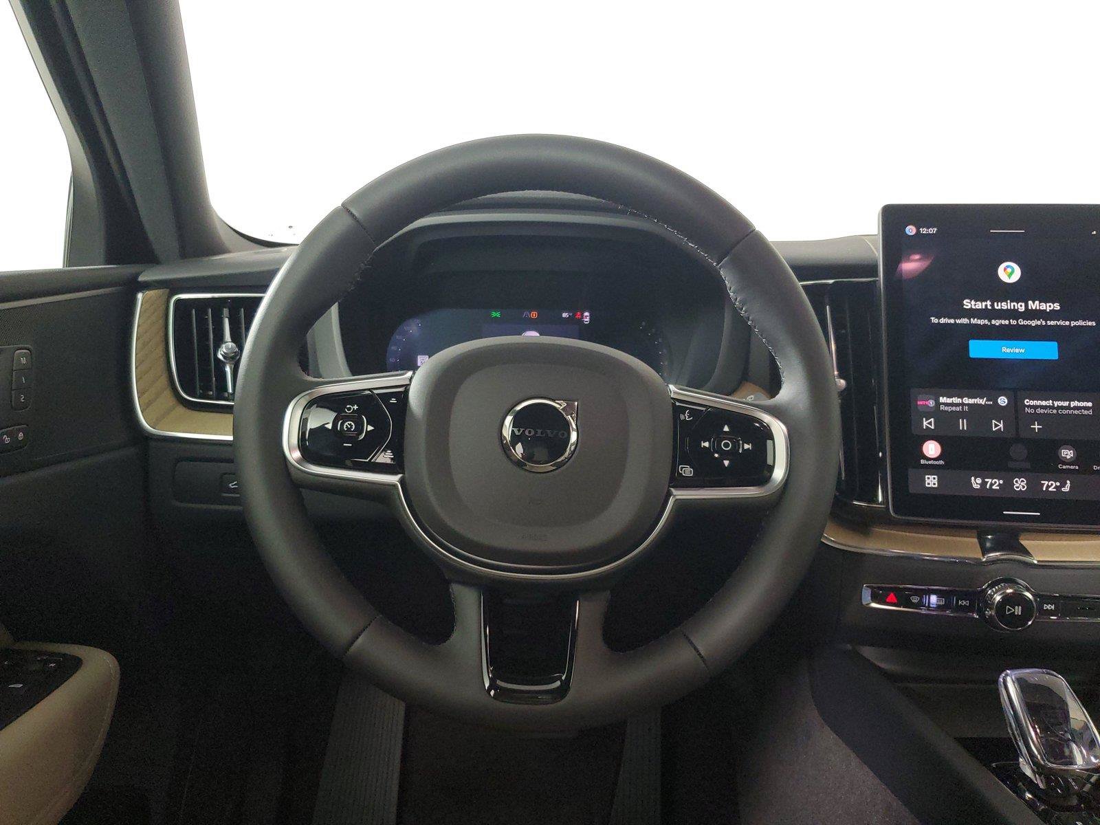 New 2027 Volvo XC60 B5 Core AWD/4WD image 16