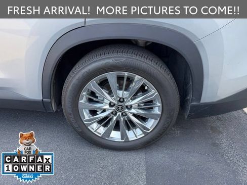 Certified 2024 Toyota Grand Highlander AWD image 6