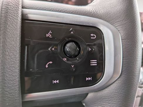 New 2025 Nissan Armada SV image 14