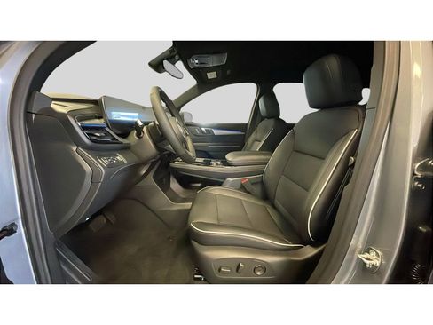 New 2026 Buick Enclave Preferred w/ Power Package AWD/4WD image 11