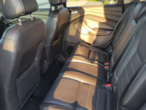 Used 2015 Ford Escape Titanium w/ Equipment Group 301A FWD image 14