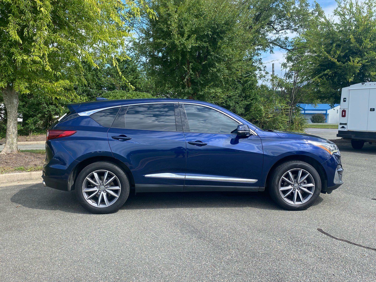 Used 2021 Acura RDX w/ Technology Package AWD/4WD image 3
