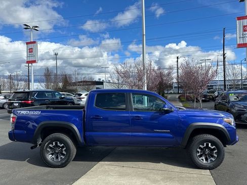 Certified 2023 Toyota Tacoma TRD Off-Road w/ Technology Package AWD/4WD image 6