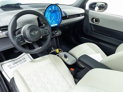 Certified 2025 MINI Cooper S image 22