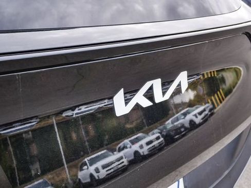Certified 2023 Kia Sportage LX AWD/4WD image 13