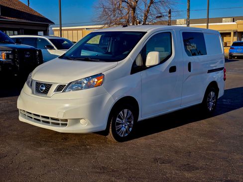 Used 2021 Nissan NV200 SV w/ Sliding Door Glass Package FWD image 9