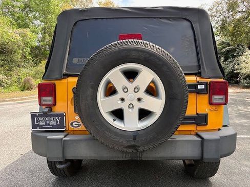 Used 2013 Jeep Wrangler Sport AWD/4WD image 5