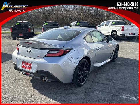 New 2026 Toyota GR86 Premium image 5