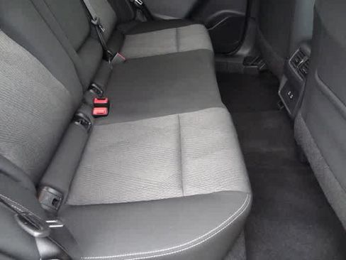 Used 2025 Nissan Rogue SV AWD/4WD image 11