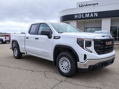 New 2026 GMC Sierra 1500 Pro w/ Pro Value Package