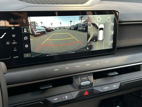 New 2026 Kia EV9 Wind image 16