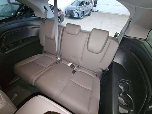 Used 2023 Honda Odyssey EX-L image 11