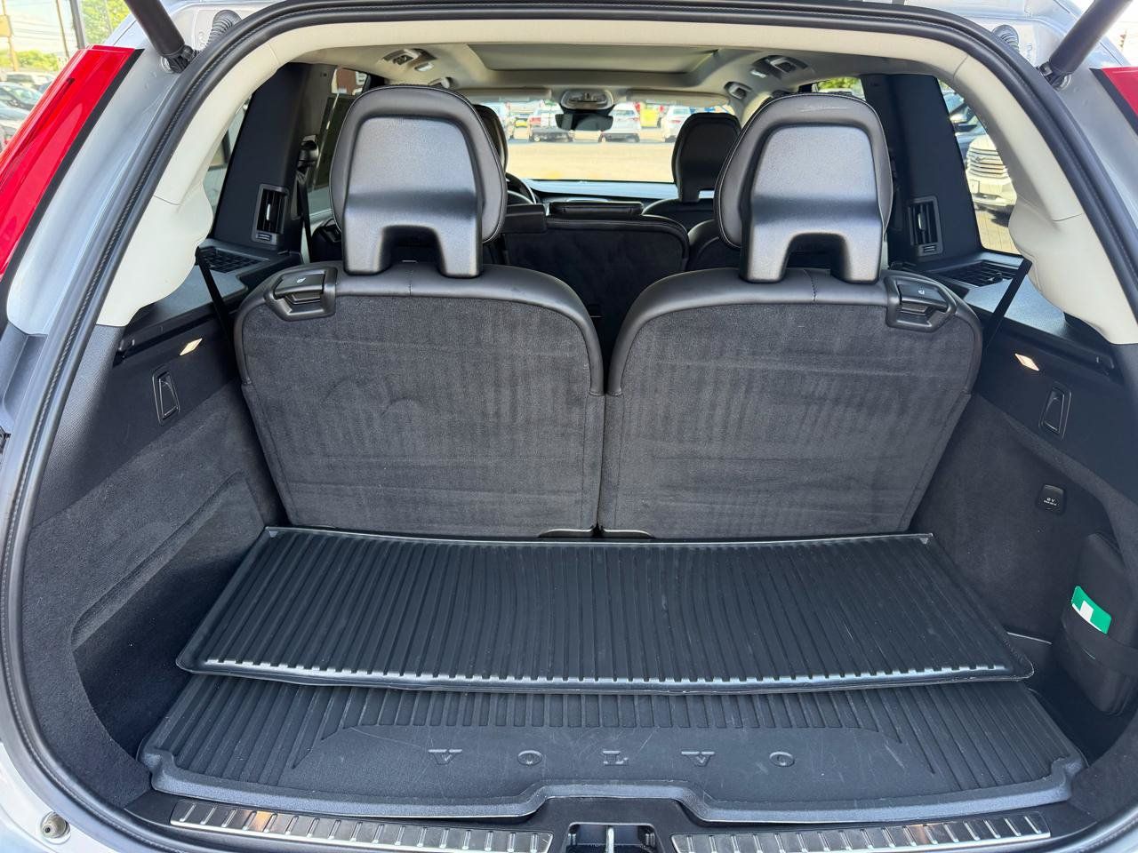 Used 2024 Volvo XC90 B5 Core w/ Protection Package Premier AWD/4WD image 23