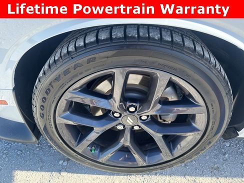 Used 2023 Dodge Challenger R/T w/ Plus Package image 22