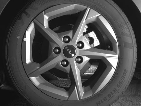 Used 2025 Kia K4 LXS image 14