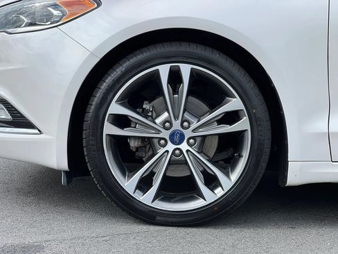 Used 2017 Ford Fusion Titanium AWD/4WD image 45