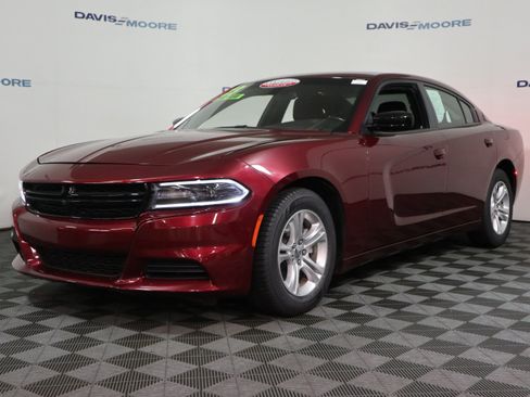 Used 2023 Dodge Charger SXT w/ Cold Weather Package RWD image 12