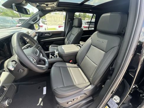 New 2026 GMC Yukon Denali w/ Sun & Power Step Package AWD/4WD image 15