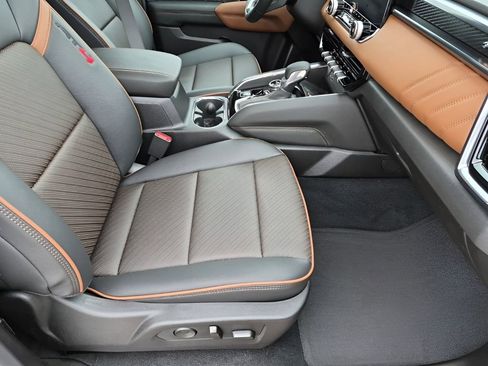 New 2026 GMC Canyon AT4 w/ Technology Plus Package image 16