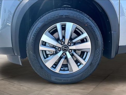 New 2026 Nissan Pathfinder SL w/ Cargo Package FWD image 12