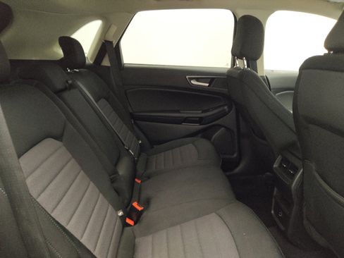 Used 2021 Ford Edge SE w/ Cargo Accessory Package AWD/4WD image 19