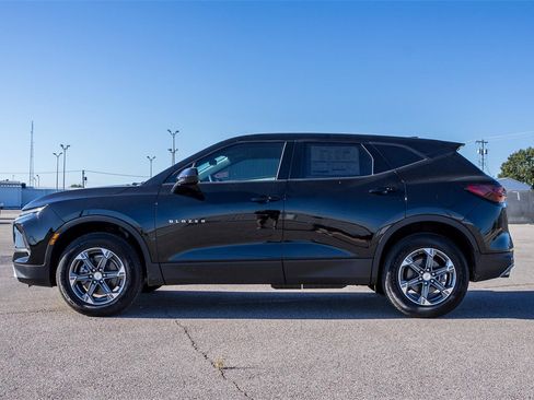 New 2025 Chevrolet Blazer LT w/ LPO, Floor Liner Package image 5