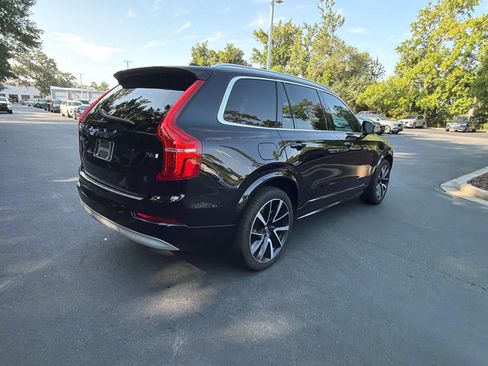 Used 2022 Volvo XC90 T6 Momentum w/ Climate Package AWD/4WD image 15
