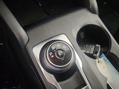 Used 2022 Ford Escape SEL w/ Technology Package image 32