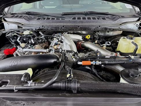 Used 2024 Ford F250 Limited w/ FX4 Off-Road Package image 36