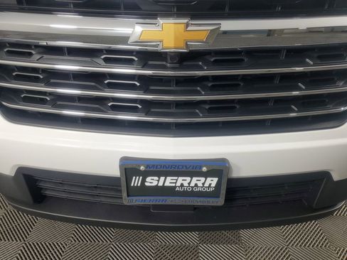 New 2026 Chevrolet Traverse LT w/ Sun and Wheel Package image 10