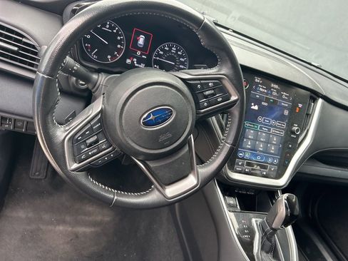 Used 2023 Subaru Outback Premium AWD/4WD image 11